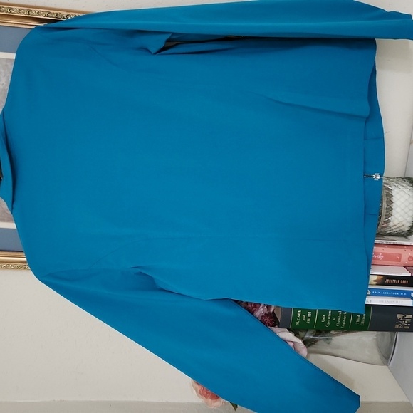 Chicos Additions Athleisure Women's Blue Jacket With Pockets Lounge Workout Run - Picture 6 of 8